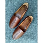 KS12= Traditional  Arabic  khussa