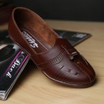 KS03 = Traditional  Arabic khussa 