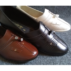 KSw03 = New Traditional Arabic khussa